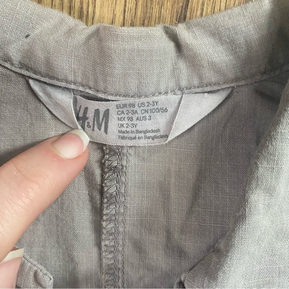 H&M Grey Chore Set - Picture 7 of 8